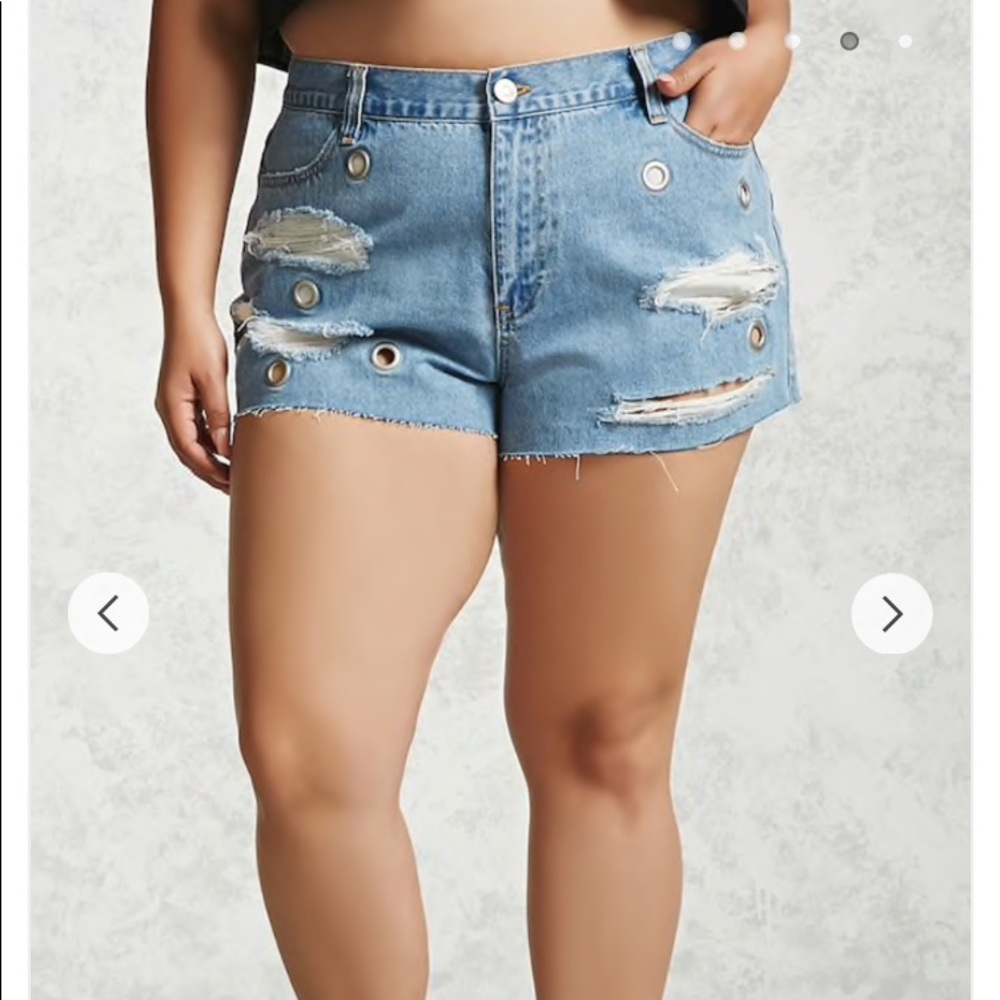 Forever21 Shorts High Waist / Plus size